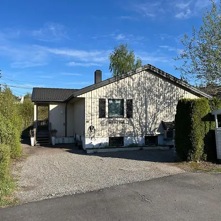 Great Space For A Family In Leilighet *