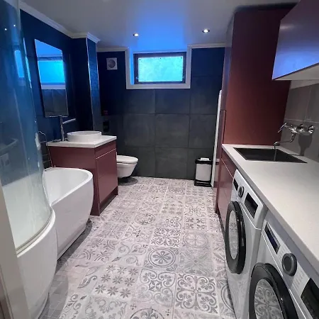 Leilighet Great Space For A Family In